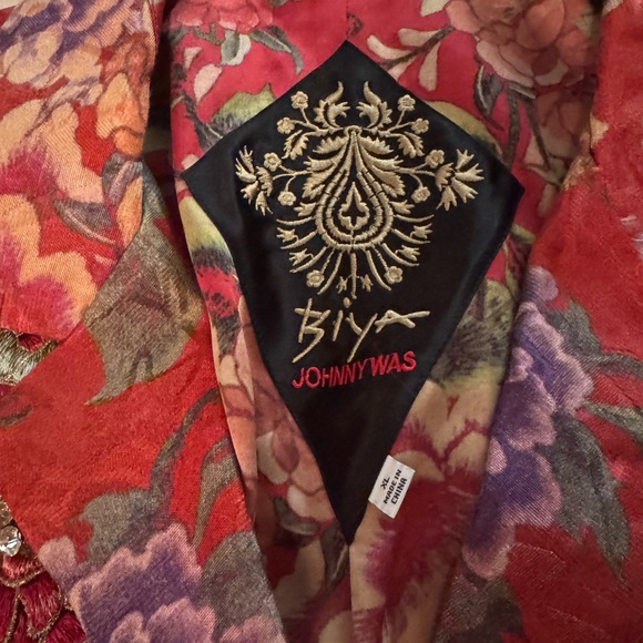 Johnny Was floral jacket with rhinestone embellishments and floral embroidery - Picture 3 of 9